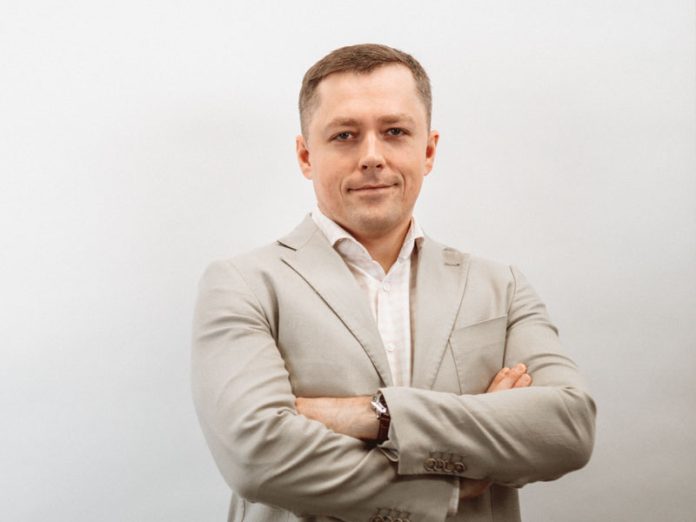 How to save costs on Salesforce implementation?